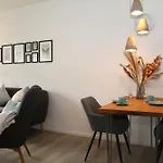 Ferienwohnung Sonnenblick Balkony - Wifi - New & Modern - Winterberg - Niedersfeld