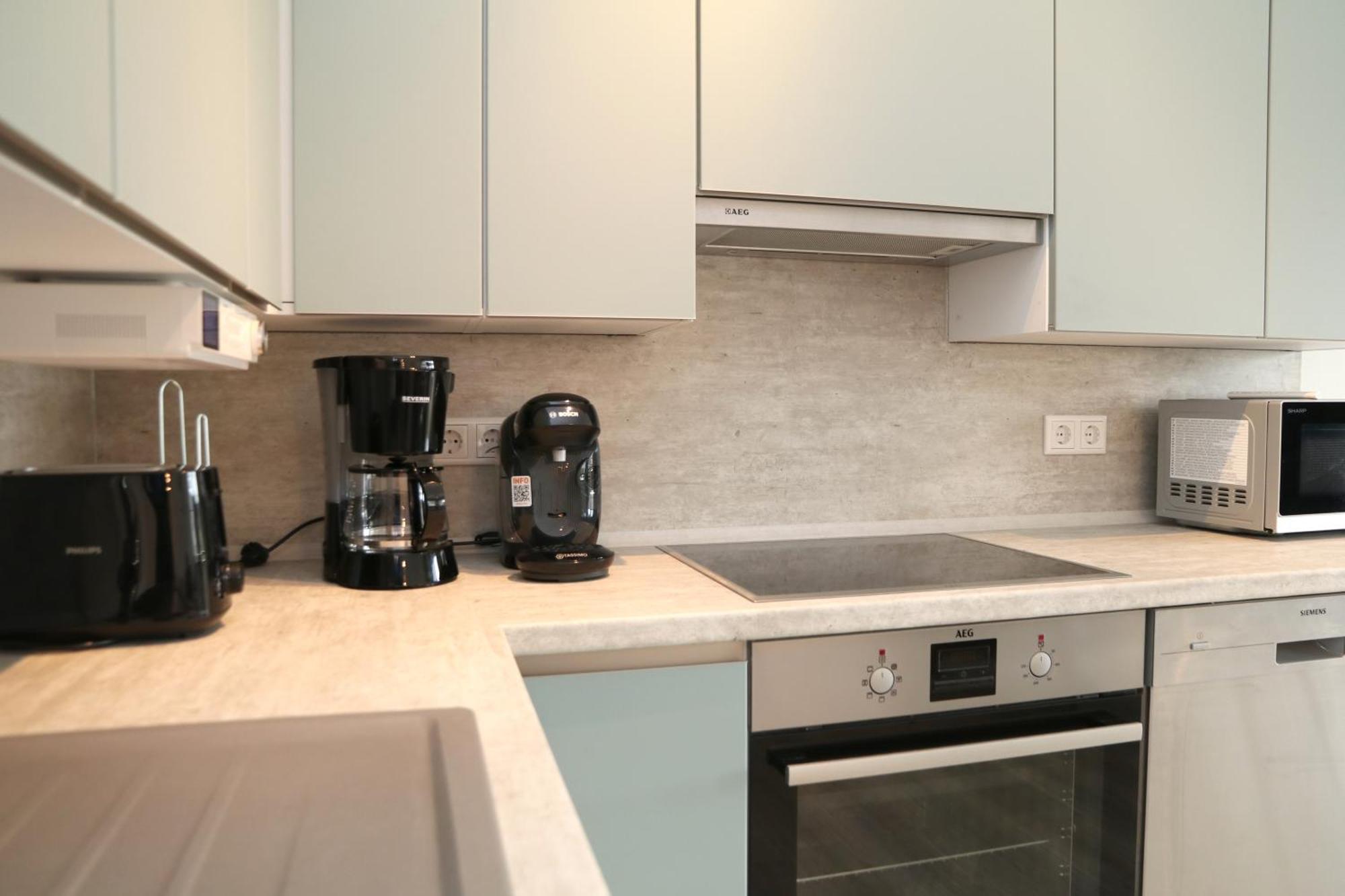 Apartment Sonnenblick Balkony - Wifi - New & Modern - - Niedersfeld