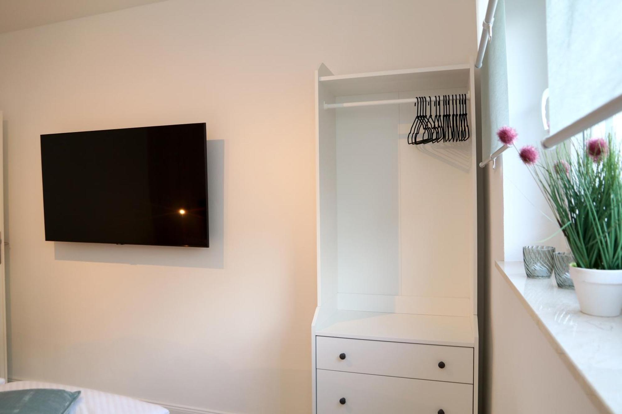 Apartment Sonnenblick Balkony - Wifi - New & Modern - - Niedersfeld *