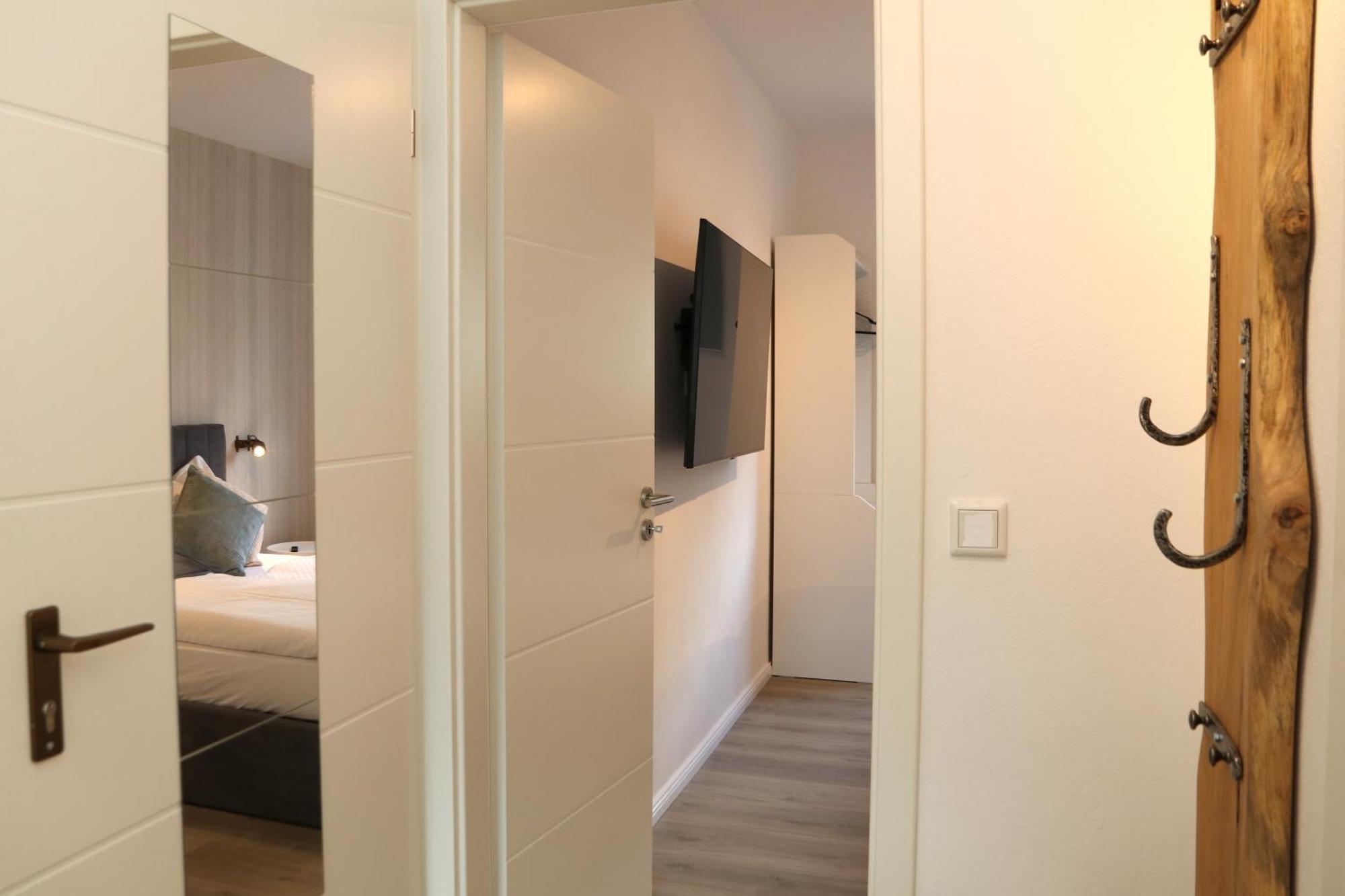 Apartment Sonnenblick Balkony - Wifi - New & Modern - - Niedersfeld